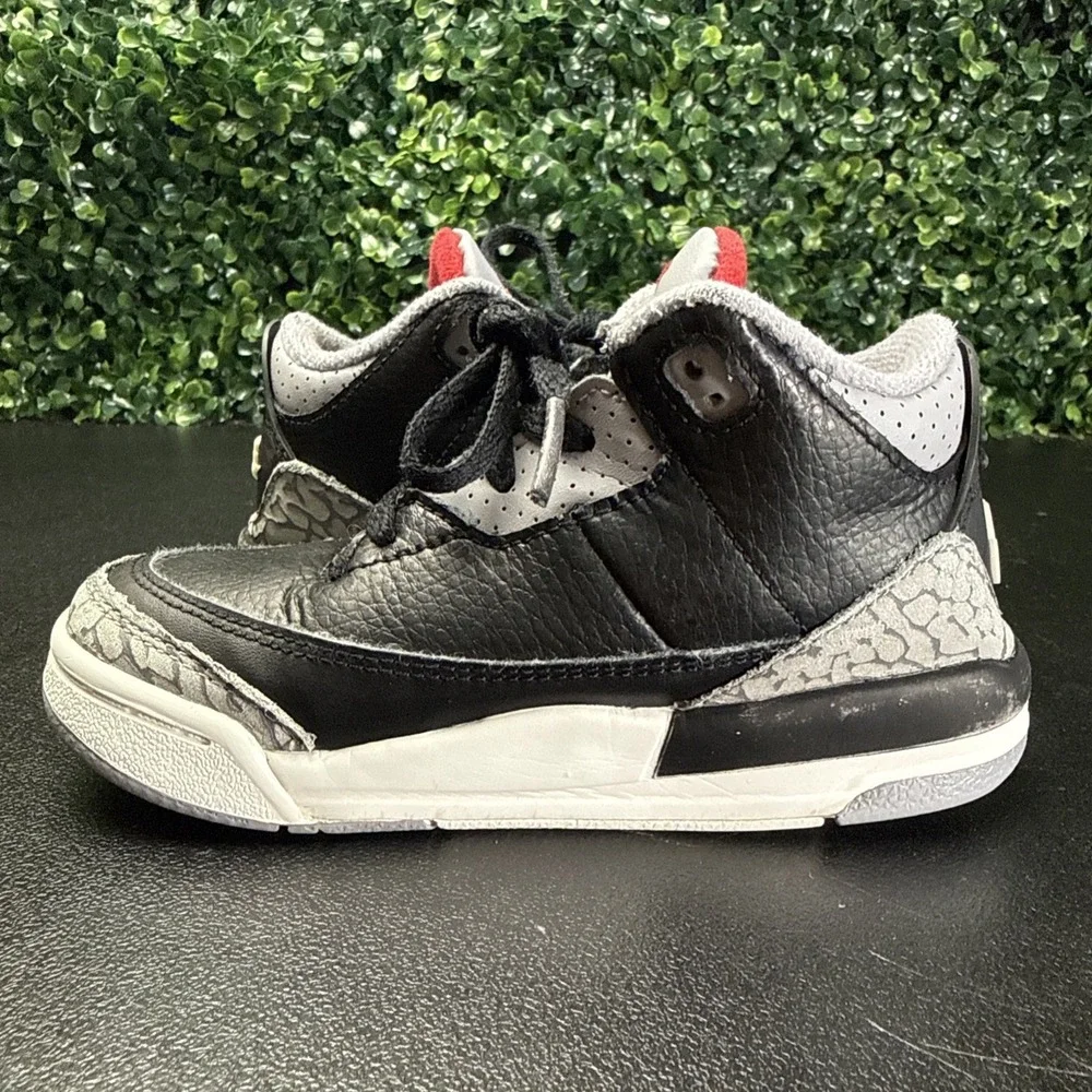 Jordan Air Jordan 3 Retro Shoes Toddler Size 9C Black Cement Boys DM0968-010